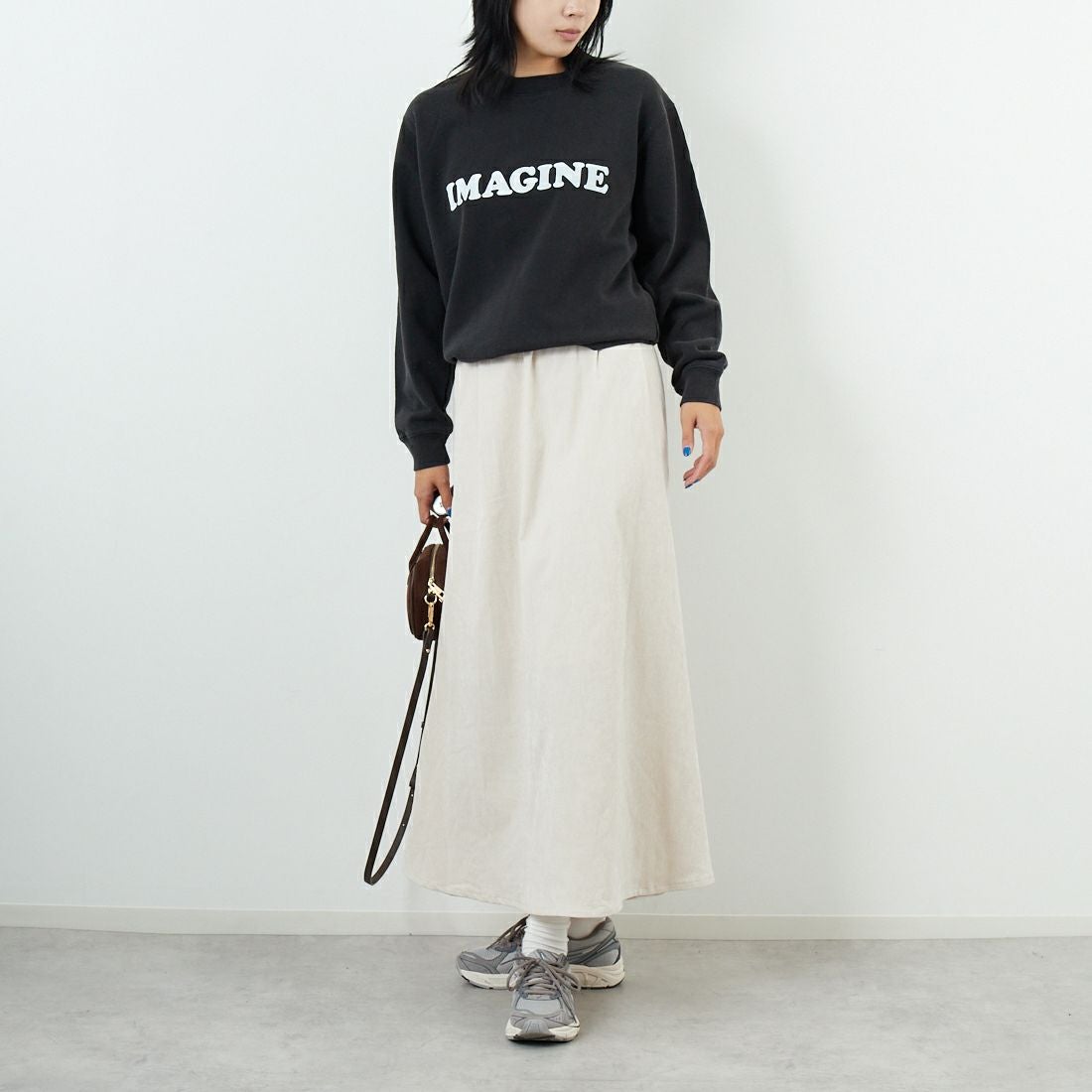 WORN FREE [ウォーン フリー] ヨーコ・オノ スウェット IMAGINE [WFR-VTG-200010] 09 BLACK &&モデル身長：167cm 着用サイズ：S&&