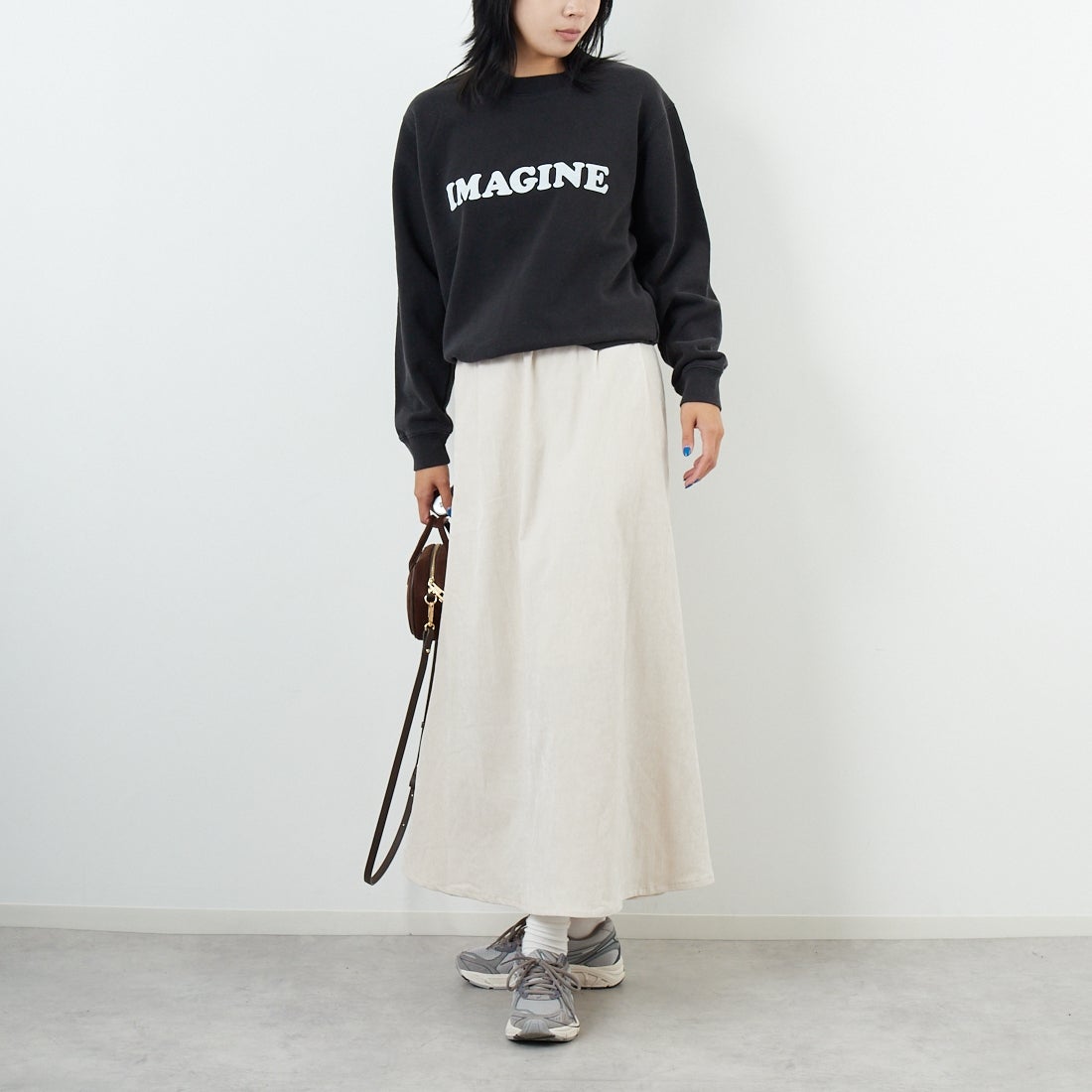 WORN FREE [ウォーン フリー] ヨーコ・オノ スウェット IMAGINE [WFR-VTG-200010] 09 BLACK &&モデル身長：167cm 着用サイズ：S&&