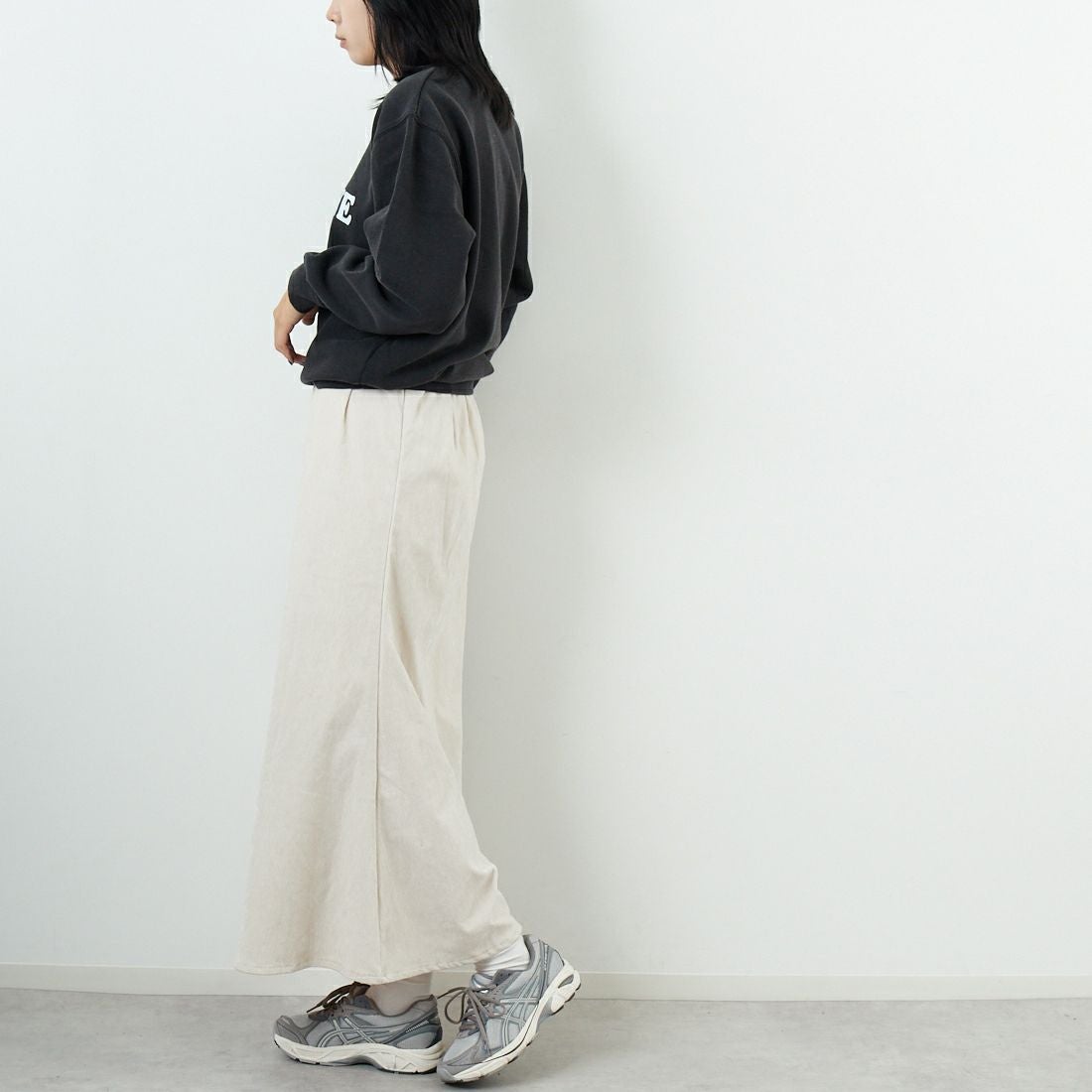 WORN FREE [ウォーン フリー] ヨーコ・オノ スウェット IMAGINE [WFR-VTG-200010] 09 BLACK &&モデル身長：167cm 着用サイズ：S&&