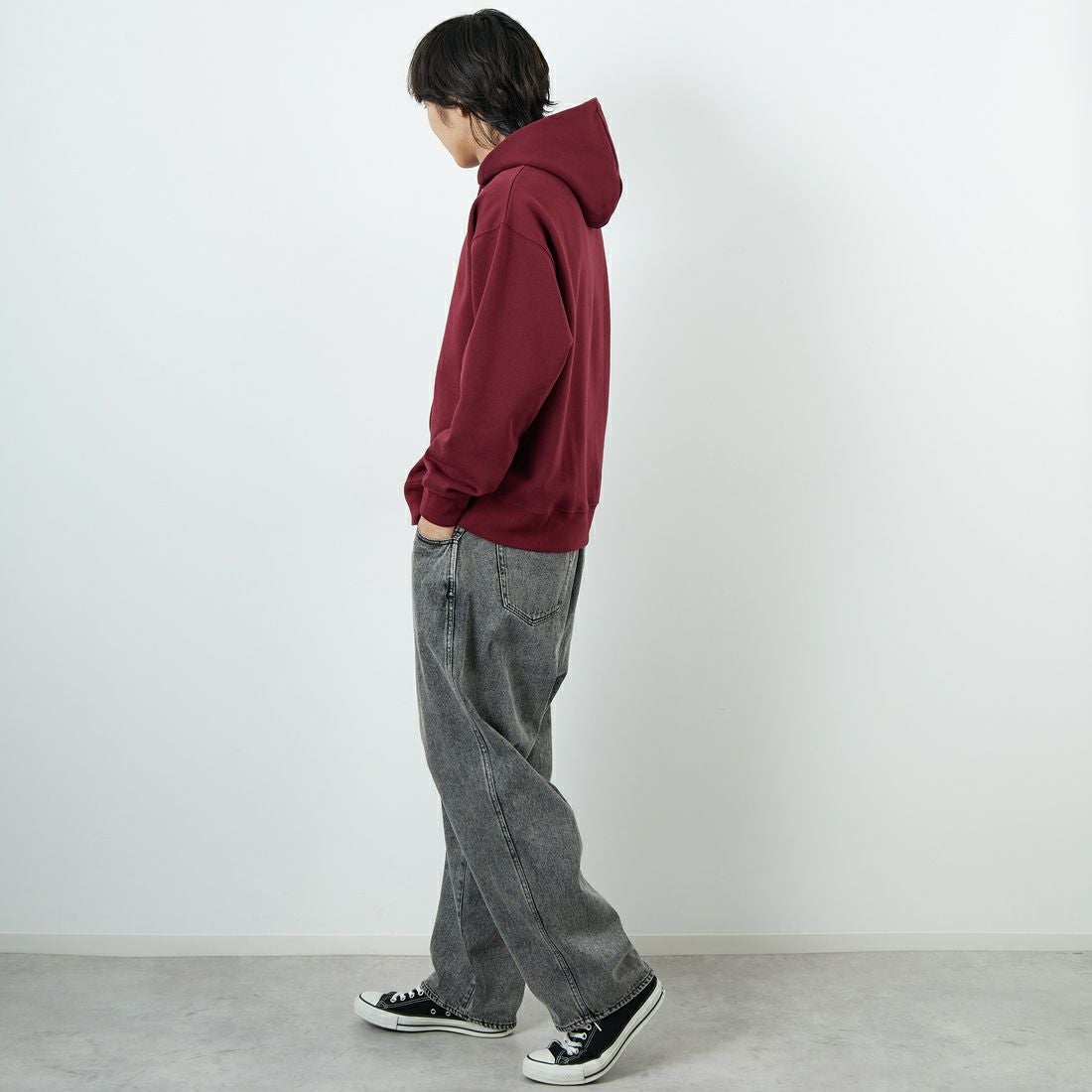 THE FOX [ザフォックス] 別注 スウェットパーカー [JFL25AW-03-JF] WINE &&モデル身長：179cm 着用サイズ：L&&