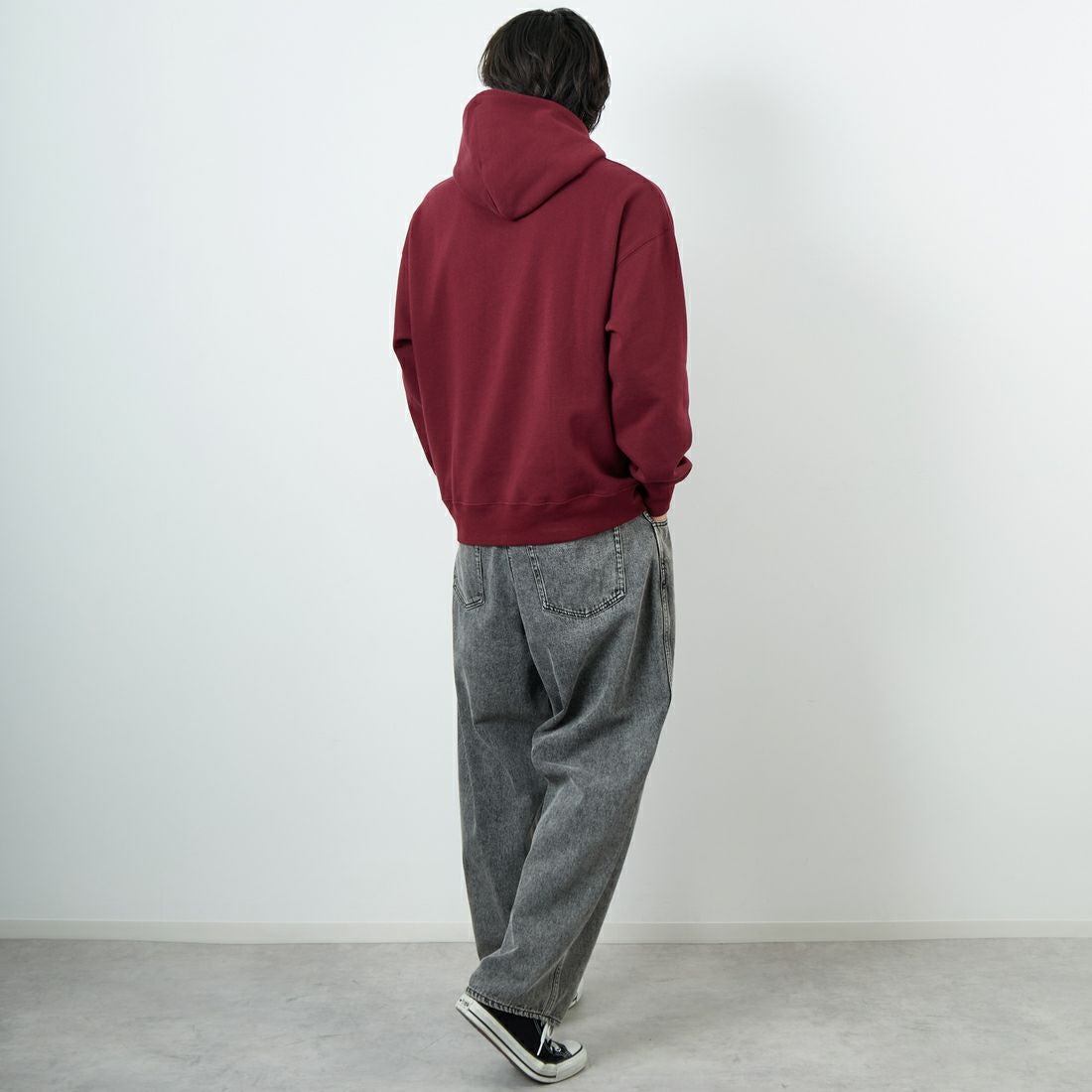 THE FOX [ザフォックス] 別注 スウェットパーカー [JFL25AW-03-JF] WINE &&モデル身長：179cm 着用サイズ：L&&