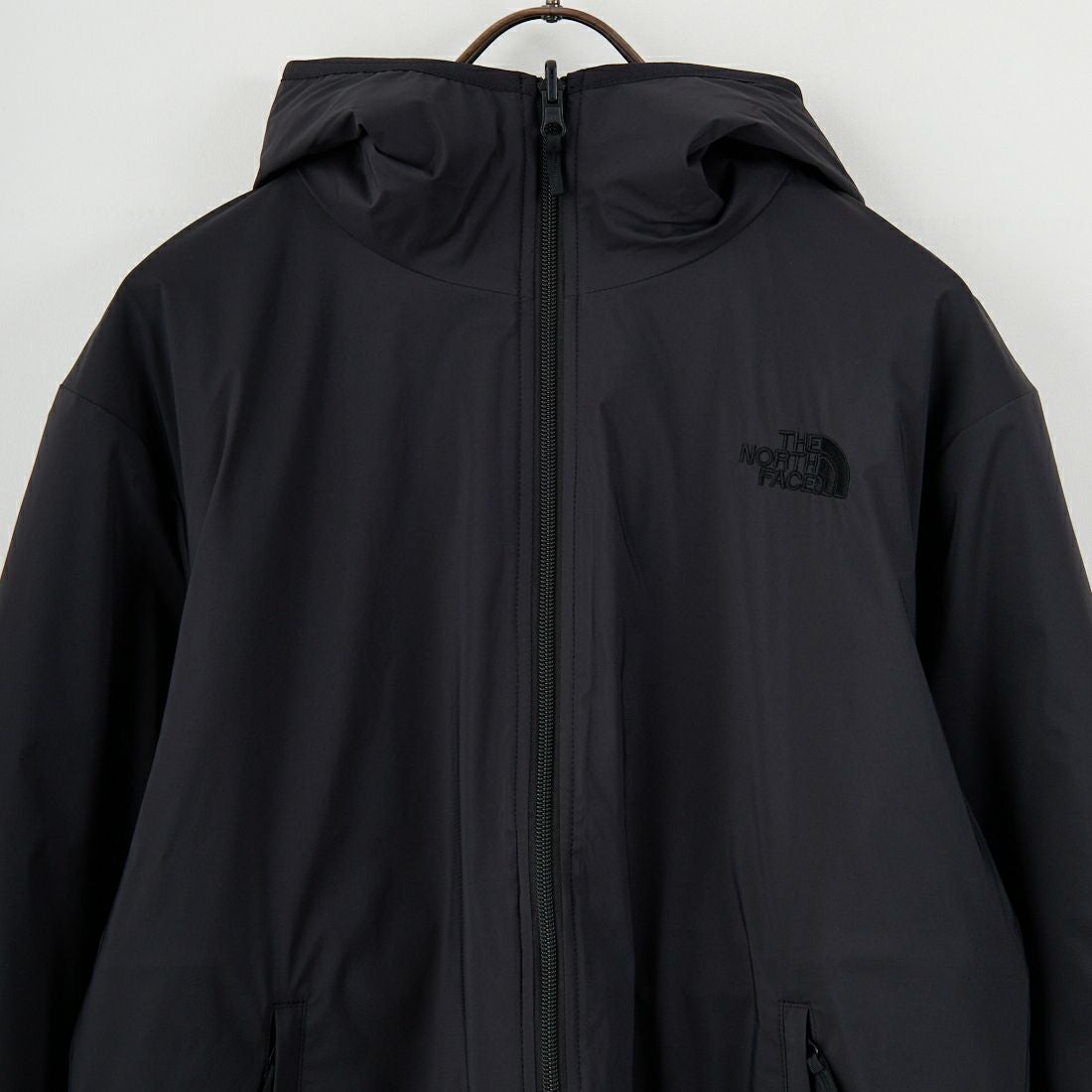 THE NORTH FACE [ザ ノースフェイス] リバーシブルテックエアーフーディ [NT62580] K
