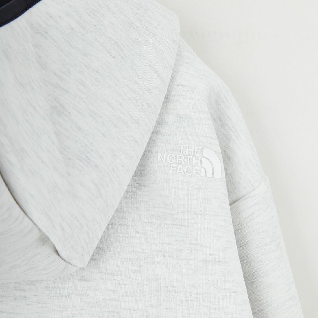 THE NORTH FACE [ザ ノースフェイス] リバーシブルテックエアーフーディ [NT62580] GX