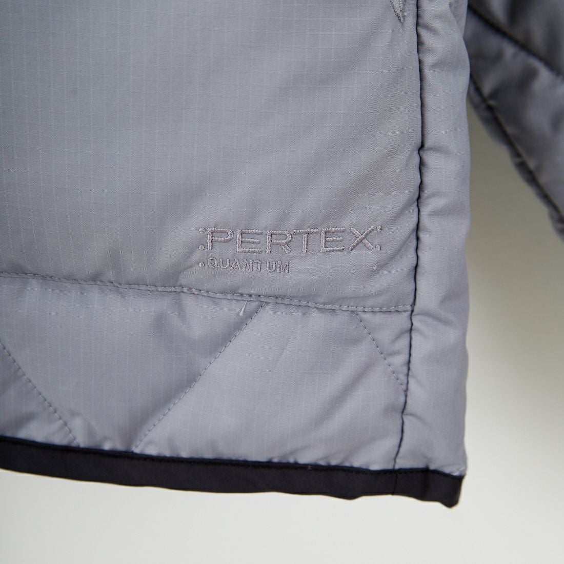 THE NORTH FACE PURPLE LABEL [ザ ノースフェイス パープルレーベル] パーテックスカンタムプラス フィールドダウンカーディガン [N25FA036] LH L.GRAY