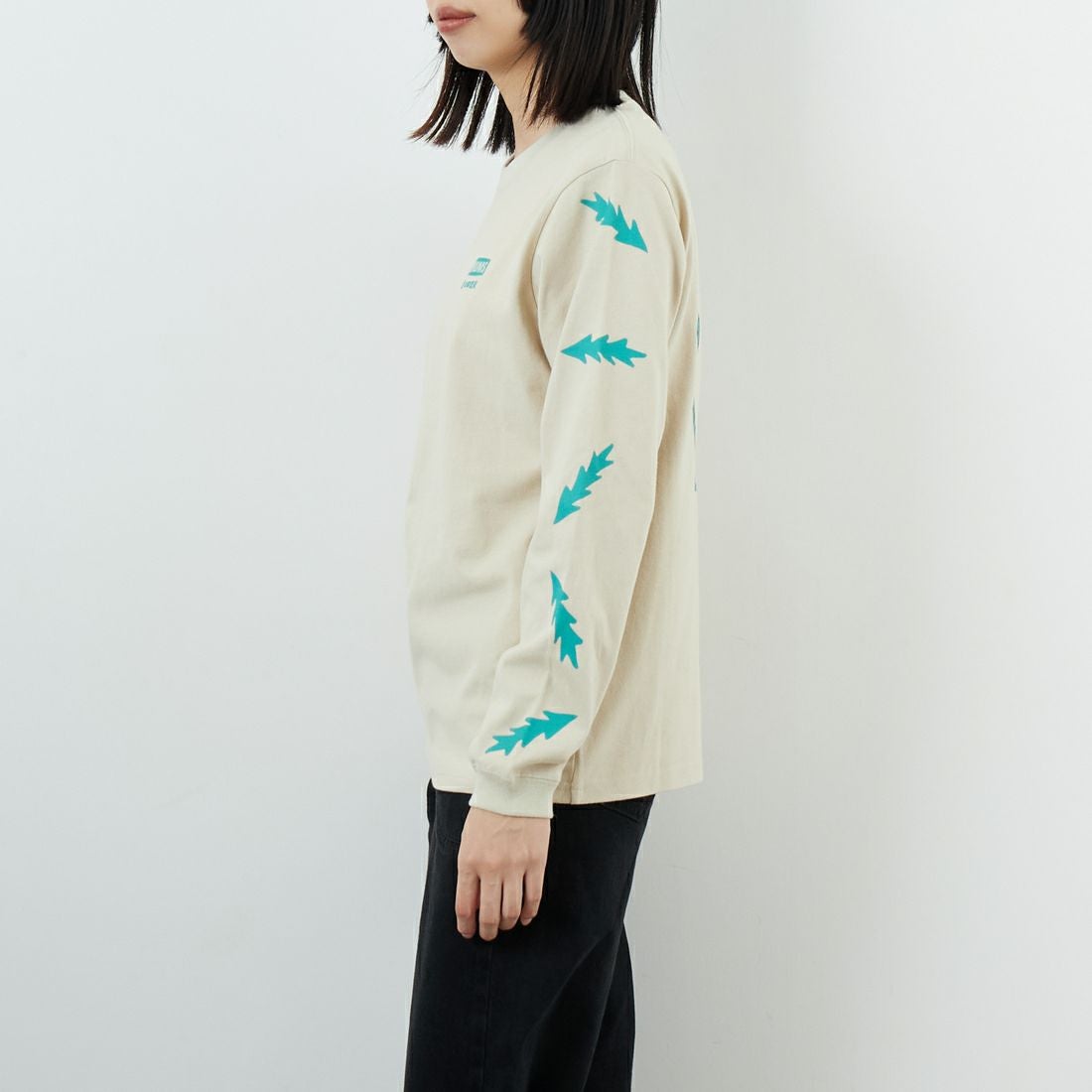 CHUMS [チャムス] パターンブラッシュドロングスリーブTシャツ [CH11-2636] G057 GREIG &&モデル身長：162cm 着用サイズ：WM&&