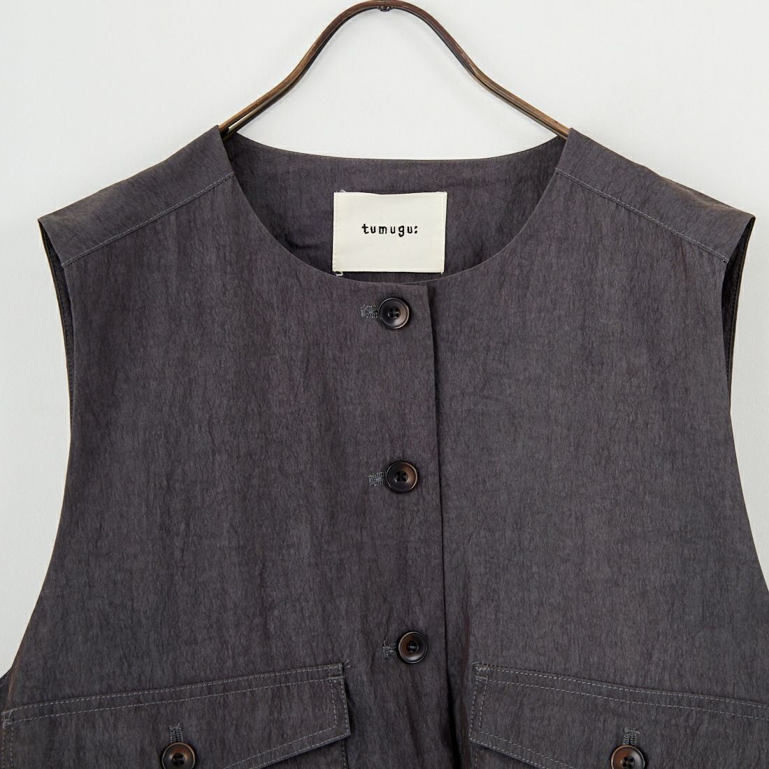 tumugu: [ツムグ] レーヨンナイロンベスト [TB25321] 88 CHARCOA