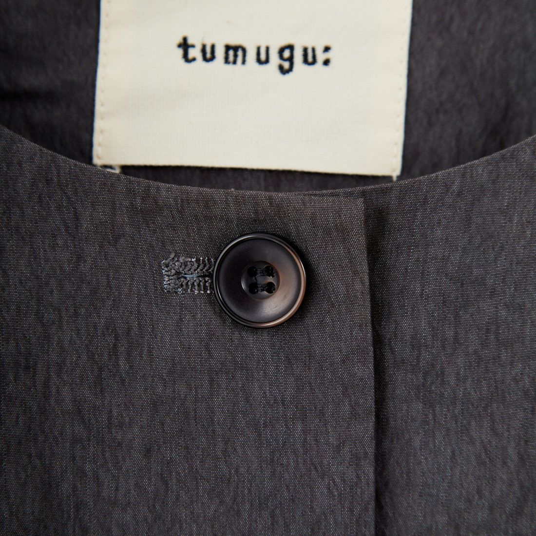 tumugu: [ツムグ] レーヨンナイロンベスト [TB25321] 88 CHARCOA