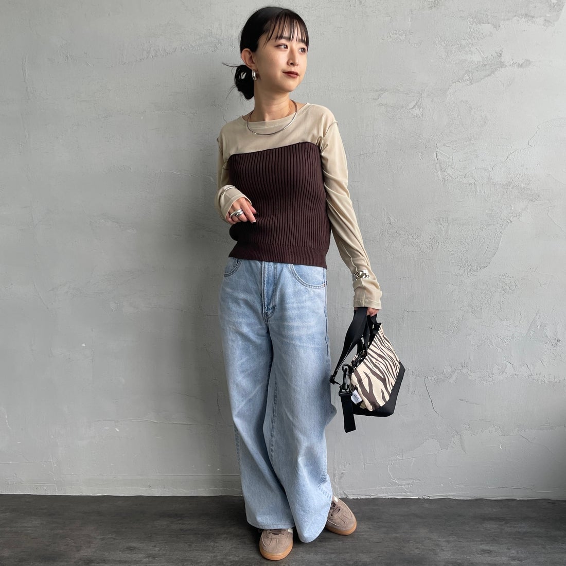 nenom [ネノム] マルチWAY フロントボタンリブニットビスチェ [NE25131033] 28 BROWN&&モデル身長：150cm 着用サイズ：F&&