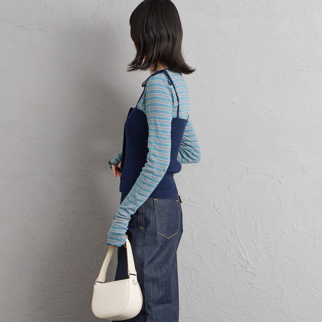 nenom [ネノム] マルチWAY フロントボタンリブニットビスチェ [NE25131033] 16 NAVY &&モデル身長：162cm 着用サイズ：F&&