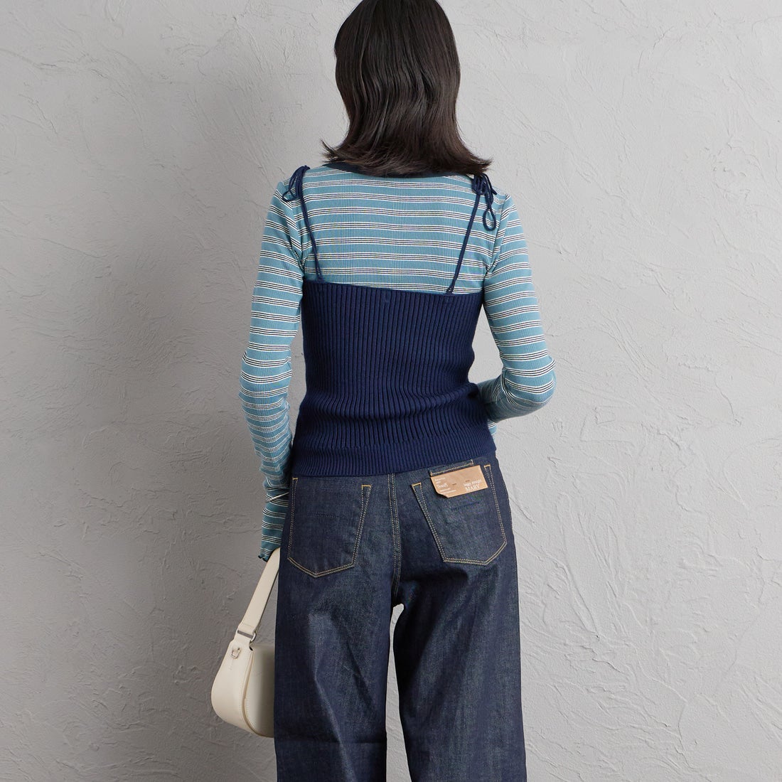 nenom [ネノム] マルチWAY フロントボタンリブニットビスチェ [NE25131033] 16 NAVY &&モデル身長：162cm 着用サイズ：F&&