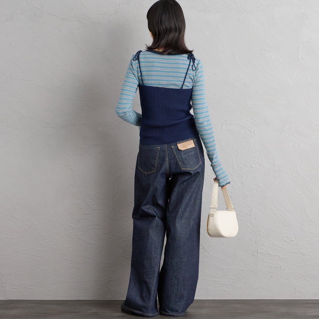 nenom [ネノム] マルチWAY フロントボタンリブニットビスチェ [NE25131033] 16 NAVY &&モデル身長：162cm 着用サイズ：F&&