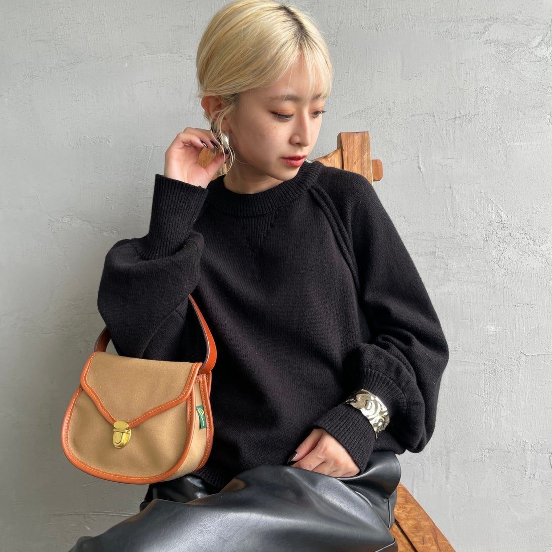 09 BLACK&&モデル身長：150cm 着用サイズ：F&&