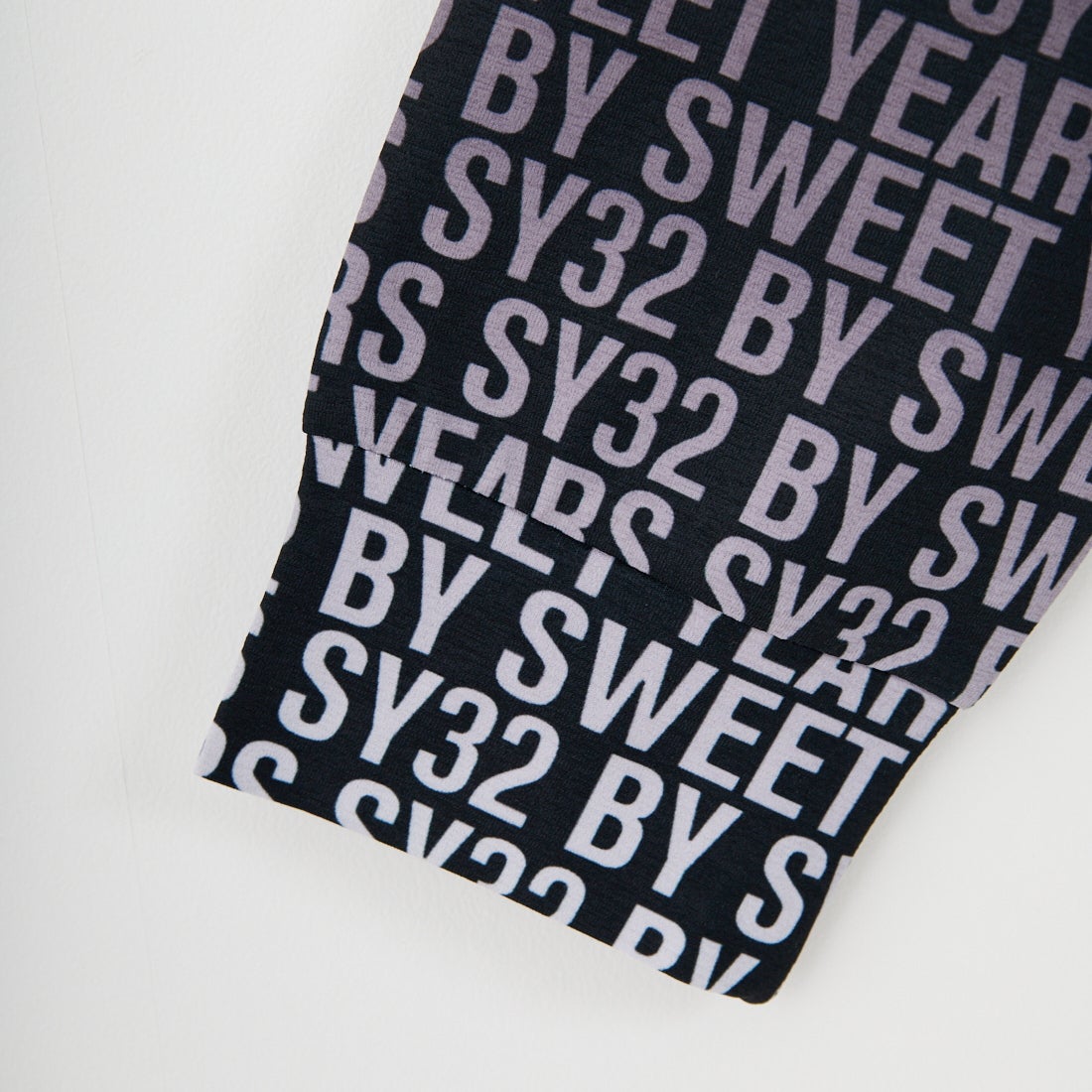 SY32 [エスワイサーティトゥ] グラデーションロゴ ロングスリーブTシャツ [15507] BLACK
