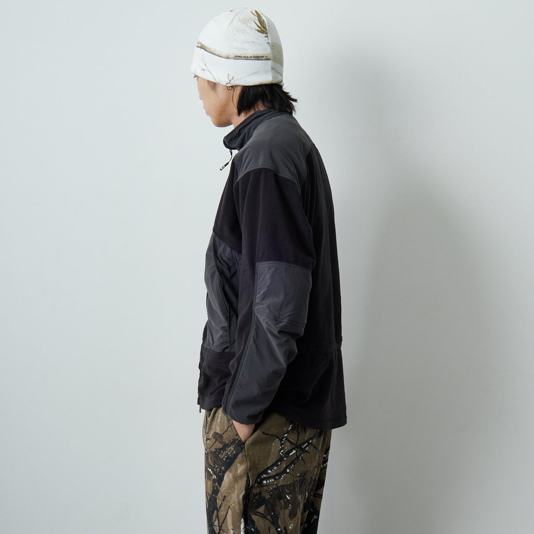 Marmot [マーモット] アルピニストテックセーター [MTFW25MFL032] BLACK &&モデル身長：179cm 着用サイズ：M&&