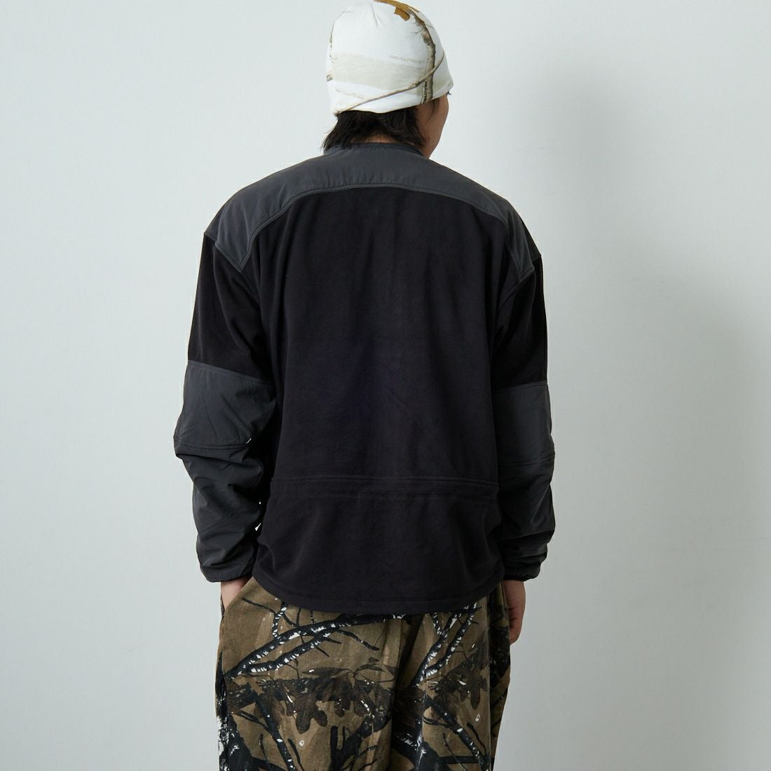 Marmot [マーモット] アルピニストテックセーター [MTFW25MFL032] BLACK &&モデル身長：179cm 着用サイズ：M&&