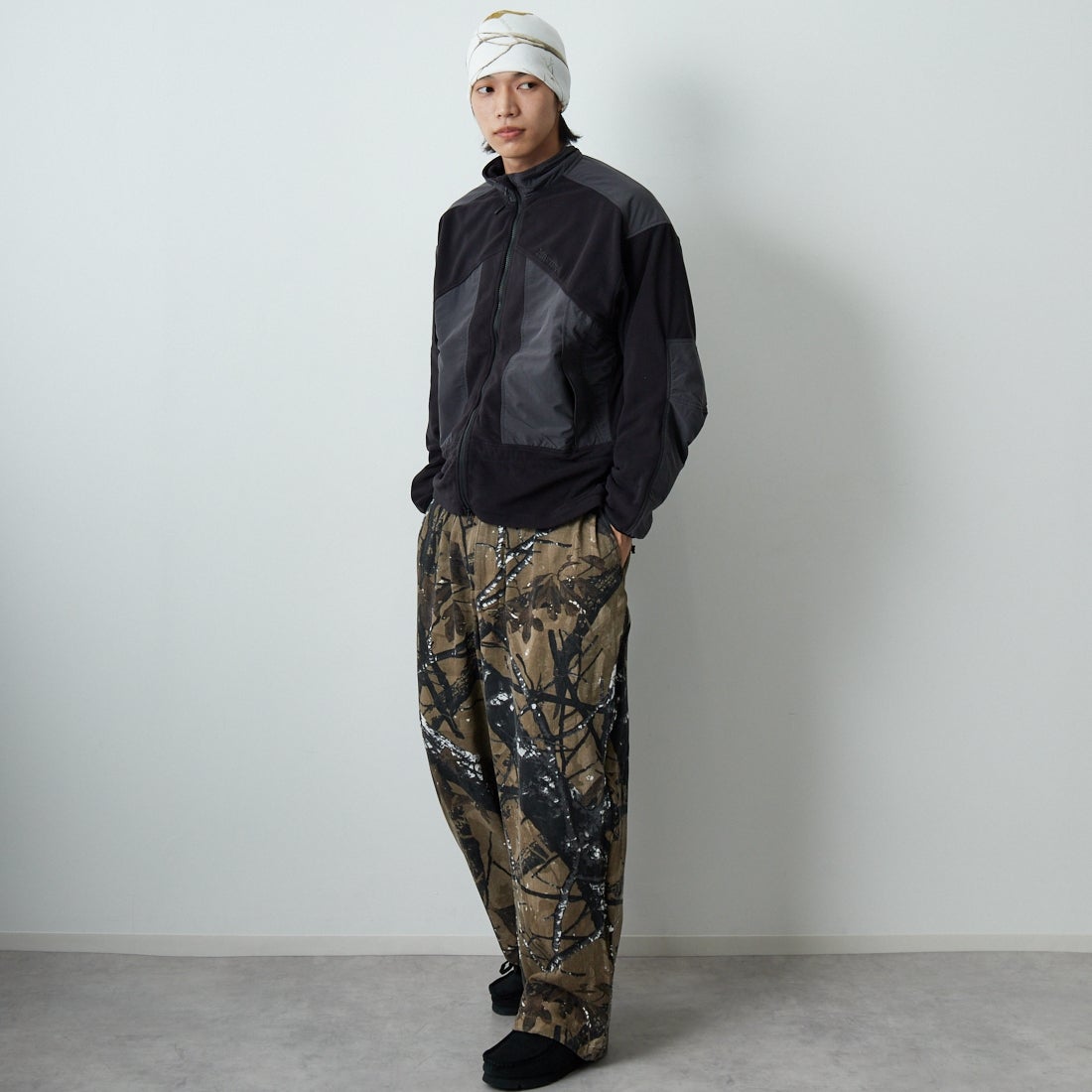 Marmot [マーモット] アルピニストテックセーター [MTFW25MFL032] BLACK &&モデル身長：179cm 着用サイズ：M&&