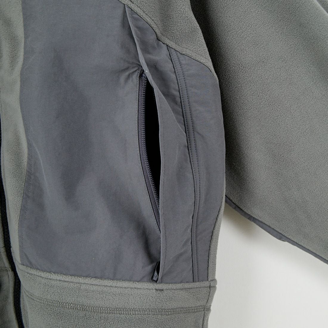 Marmot [マーモット] アルピニストテックセーター [MTFW25MFL032] KHAKI