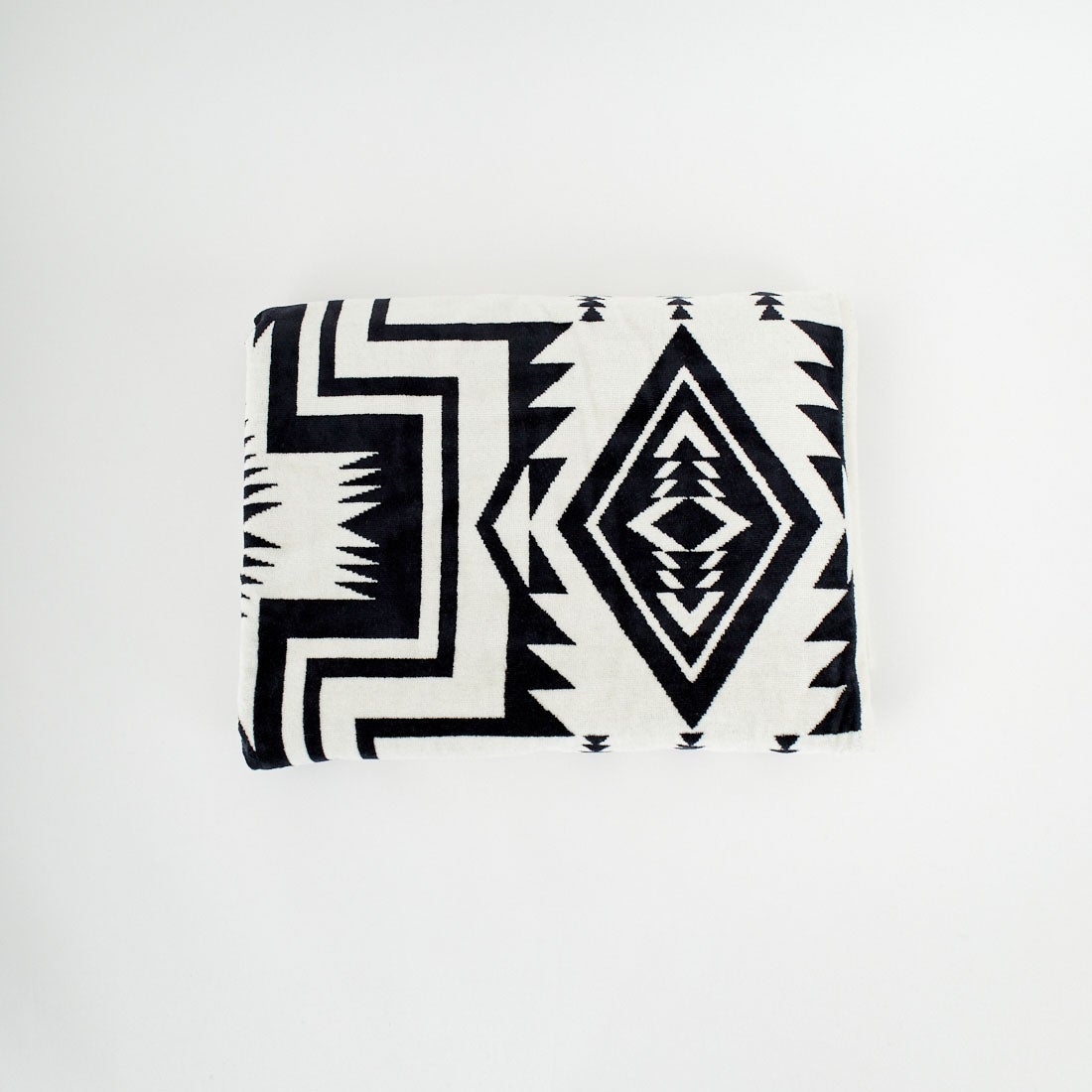 PENDLETON [ペンドルトン] オーバーサイズジャガードタオル [XB266] 55357 HARD