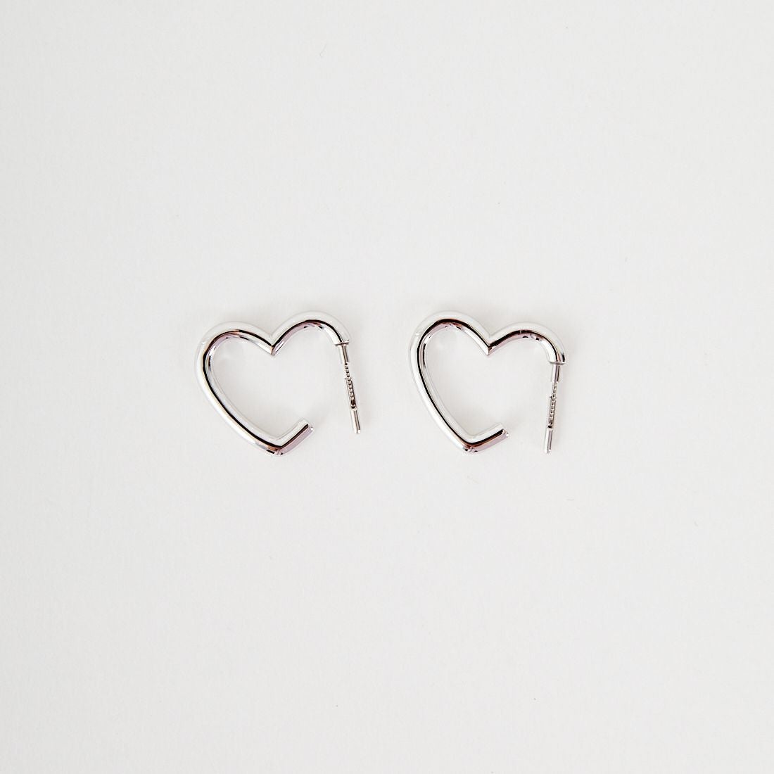 Baqless [バックレス] エンブレイス コア シルバー ピアス [HP-CO-SV] SILVER