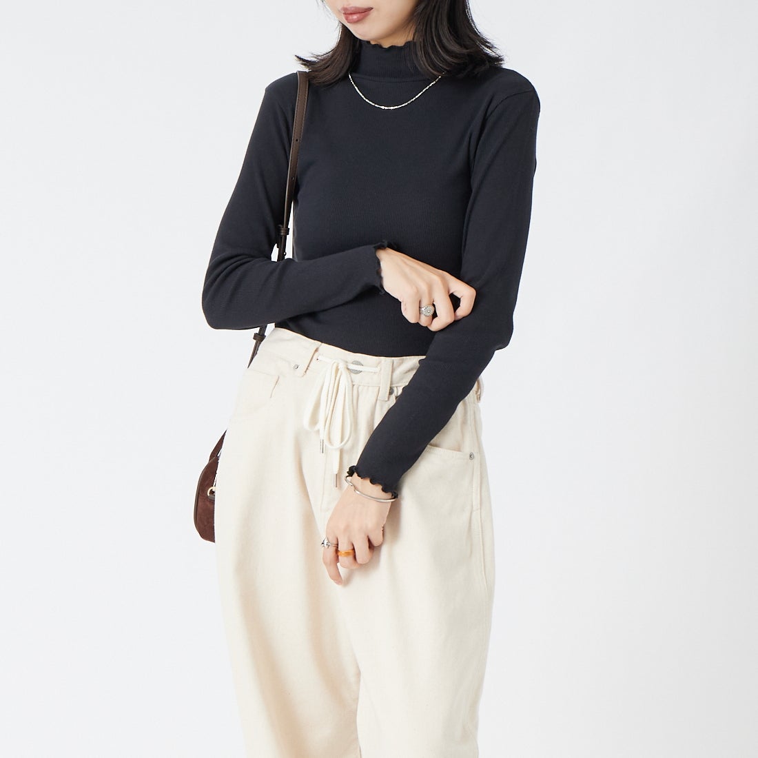 99 BLACK&&モデル身長：162cm 着用サイズ：F&&