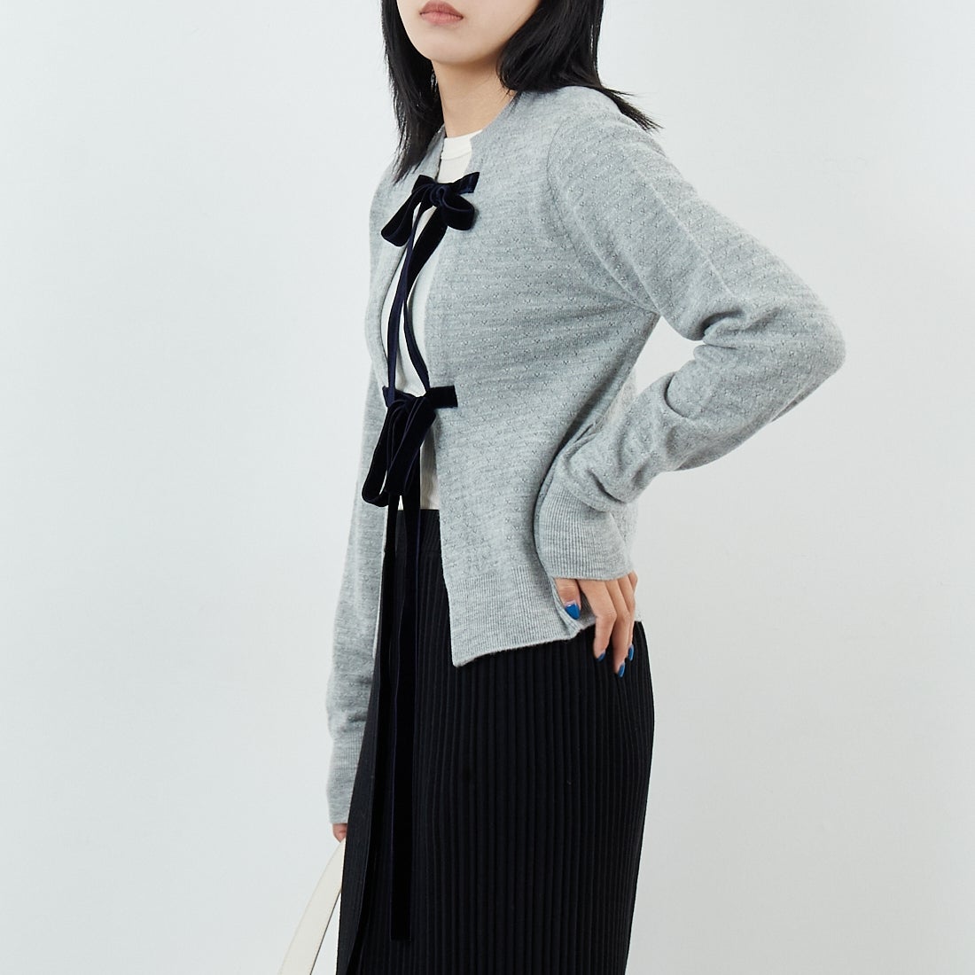 RhodolirioN [ロドリリオン] ボイルニット リボンカーディガン [RV1061] A H.GREY &&モデル身長：167cm 着用サイズ：ONE SIZE&&