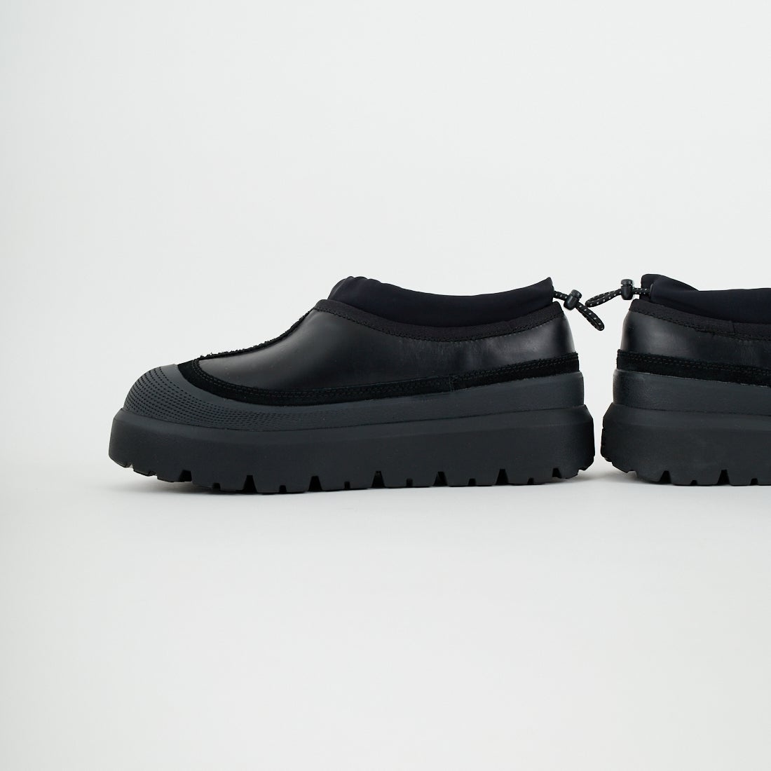 UGG [アグ] タスマン ウェザー ハイブリッド [1174251] BLACK / BL