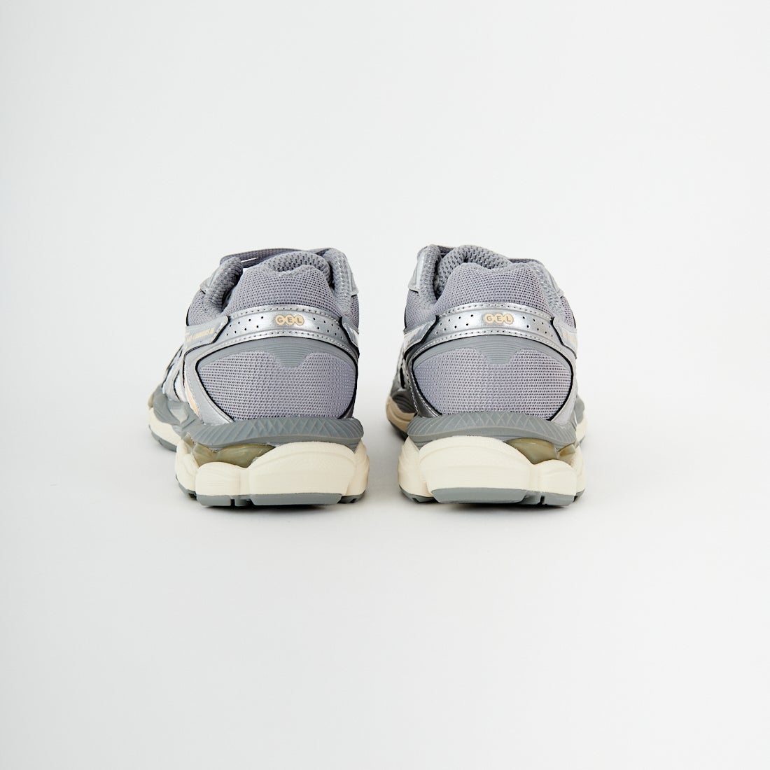 ASICS [アシックス] スニーカー [GEL-CUMULUS-16] 101