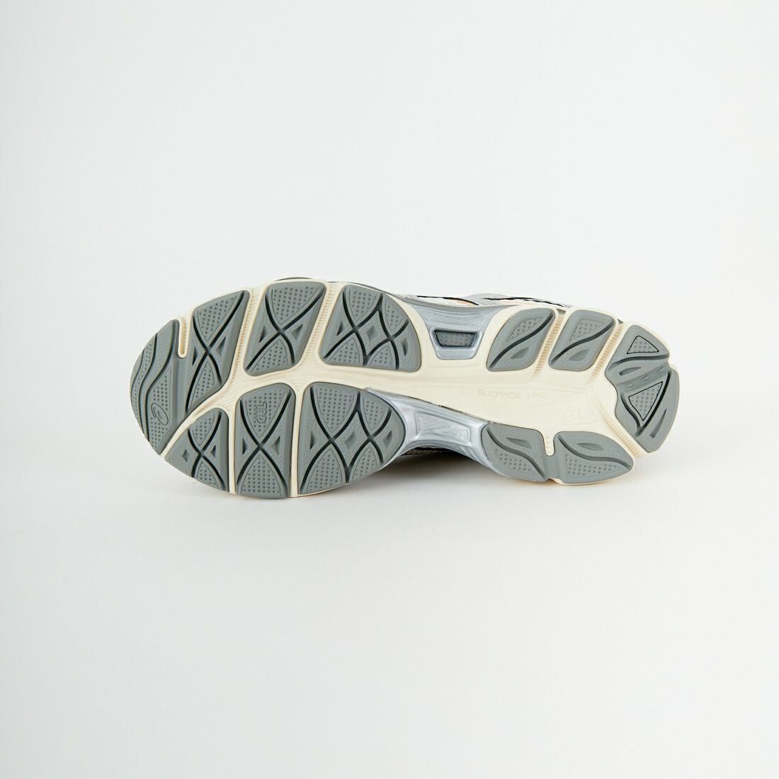 ASICS [アシックス] スニーカー [GEL-CUMULUS-16] 101