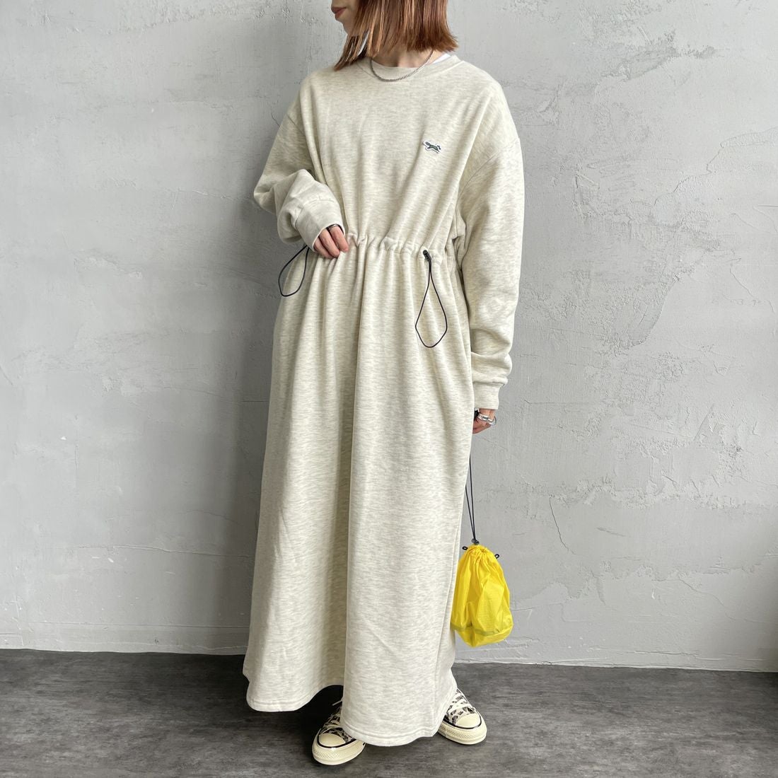 THE FOX [ザフォックス] ウエストドローコード スウェットワンピース [JFL25AW-07-JF] ASH GRY &&モデル身長：158cm 着用サイズ：M&&