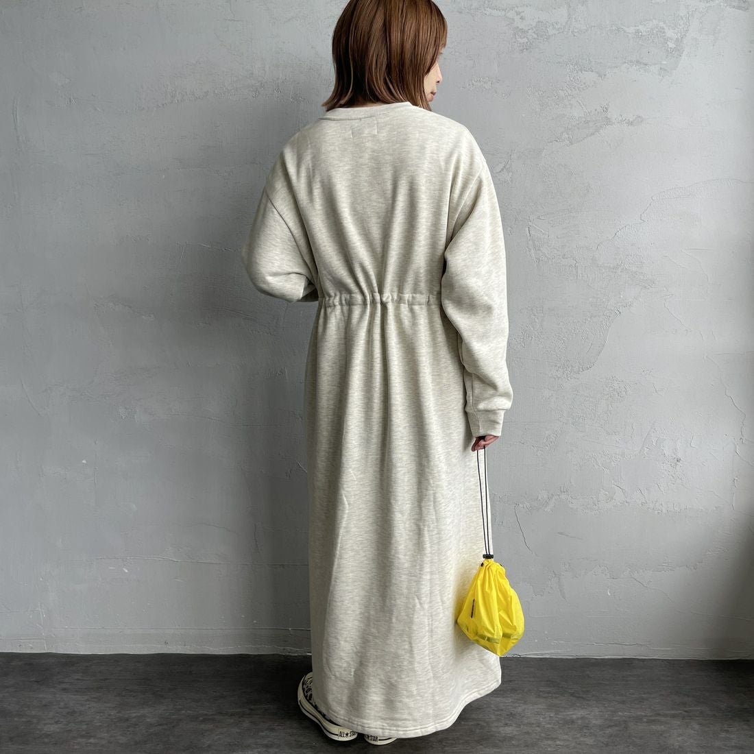 THE FOX [ザフォックス] ウエストドローコード スウェットワンピース [JFL25AW-07-JF] ASH GRY &&モデル身長：158cm 着用サイズ：M&&