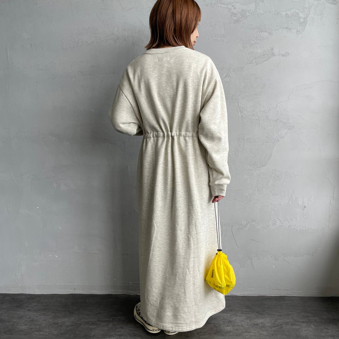 THE FOX [ザフォックス] ウエストドローコード スウェットワンピース [JFL25AW-07-JF] ASH GRY &&モデル身長：158cm 着用サイズ：M&&