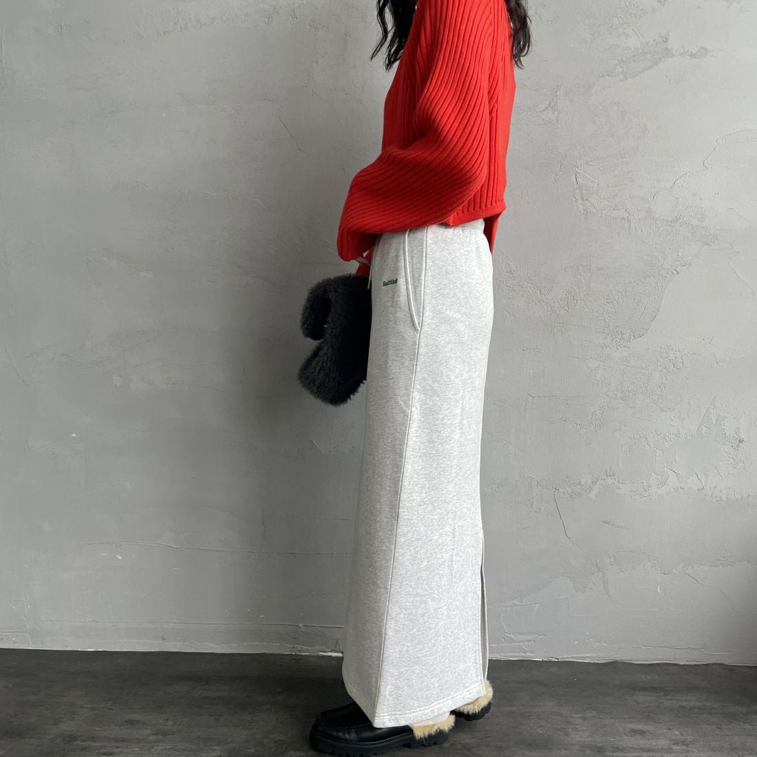 Health knit [ヘルスニット] クラシックスウェット ナローロングスカート [HR25F-L271IN-JF] H.GRAY &&モデル身長：160cm 着用サイズ：S&&