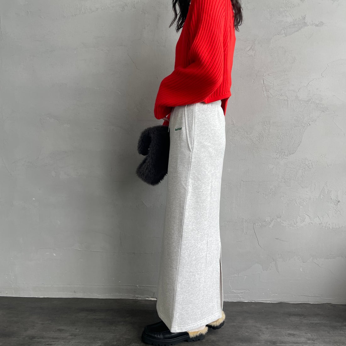 Health knit [ヘルスニット] クラシックスウェット ナローロングスカート [HR25F-L271IN-JF] H.GRAY &&モデル身長：160cm 着用サイズ：S&&