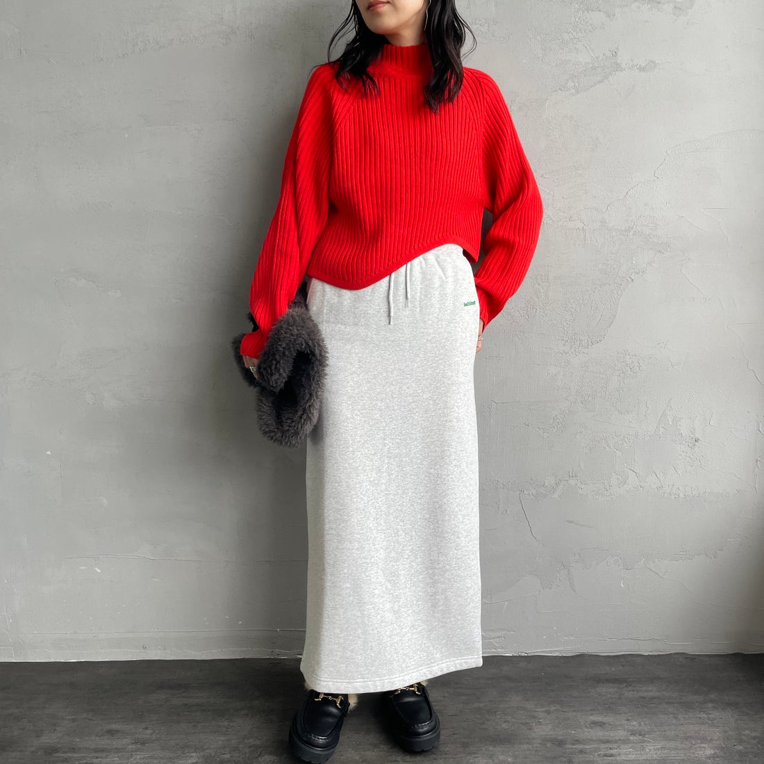 Health knit [ヘルスニット] クラシックスウェット ナローロングスカート [HR25F-L271IN-JF] H.GRAY &&モデル身長：160cm 着用サイズ：S&&