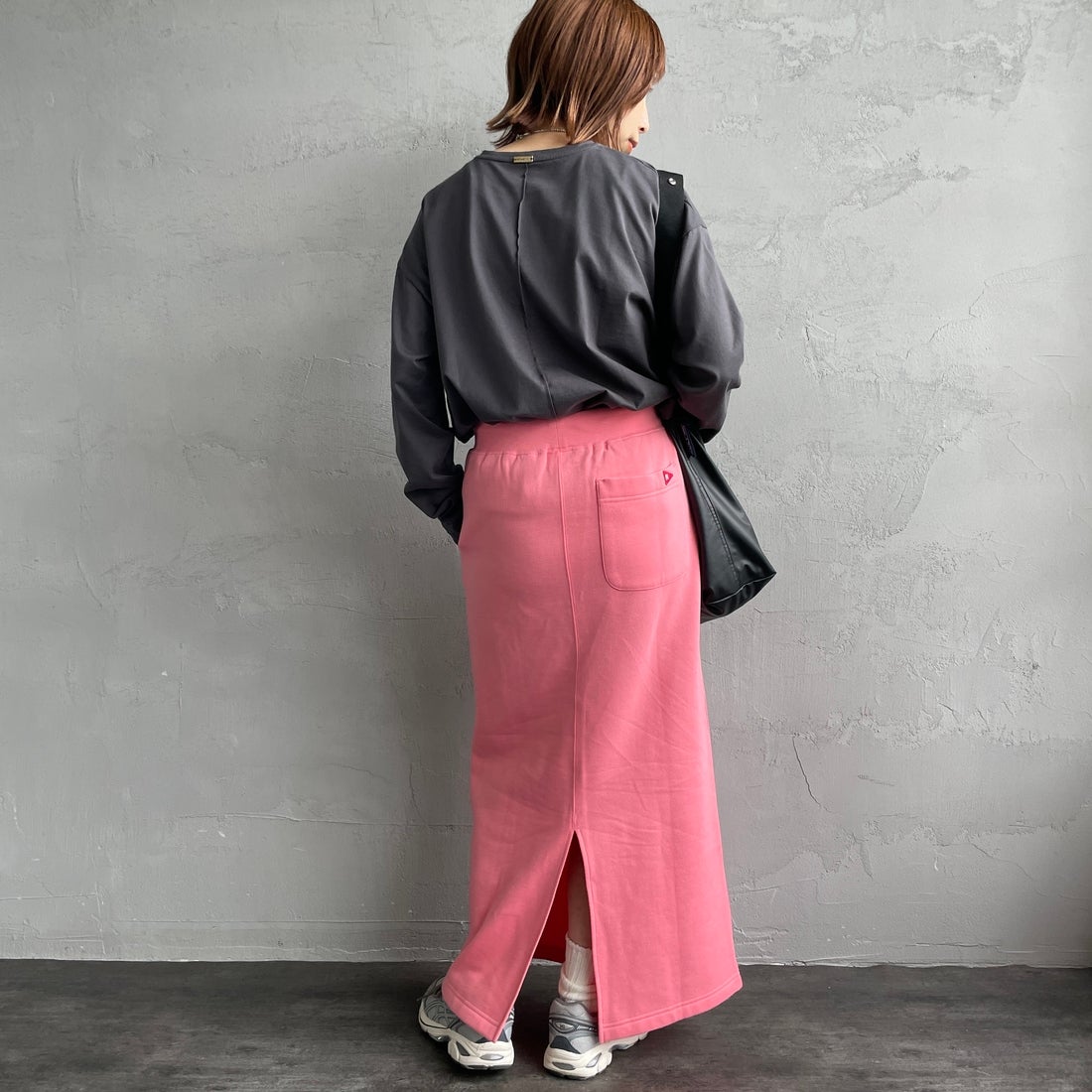 Health knit [ヘルスニット] クラシックスウェット ナローロングスカート [HR25F-L271IN-JF] PINK &&モデル身長：158cm 着用サイズ：M&&