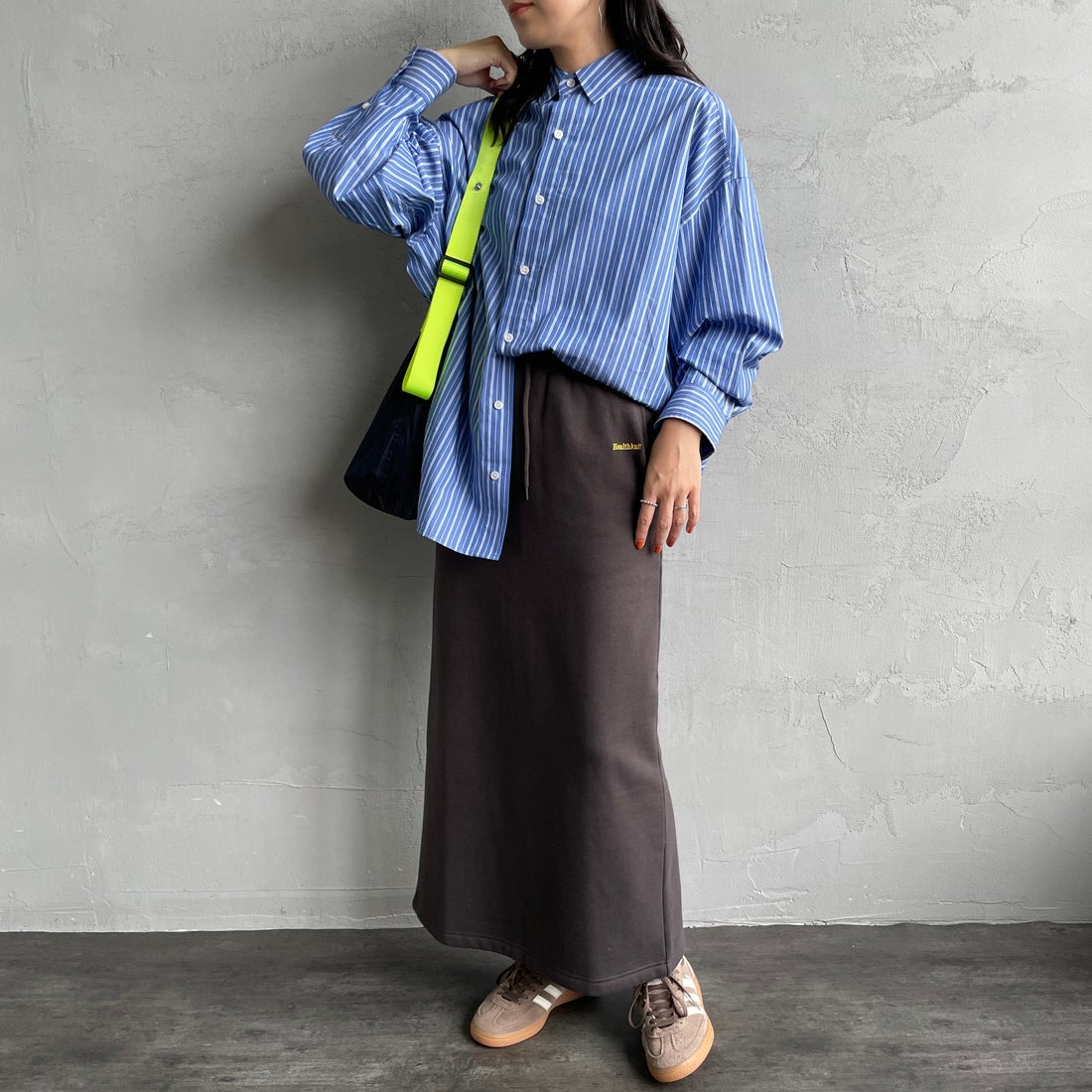 Health knit [ヘルスニット] クラシックスウェット ナローロングスカート [HR25F-L271IN-JF] CHARCOAL &&モデル身長：160cm 着用サイズ：S&&