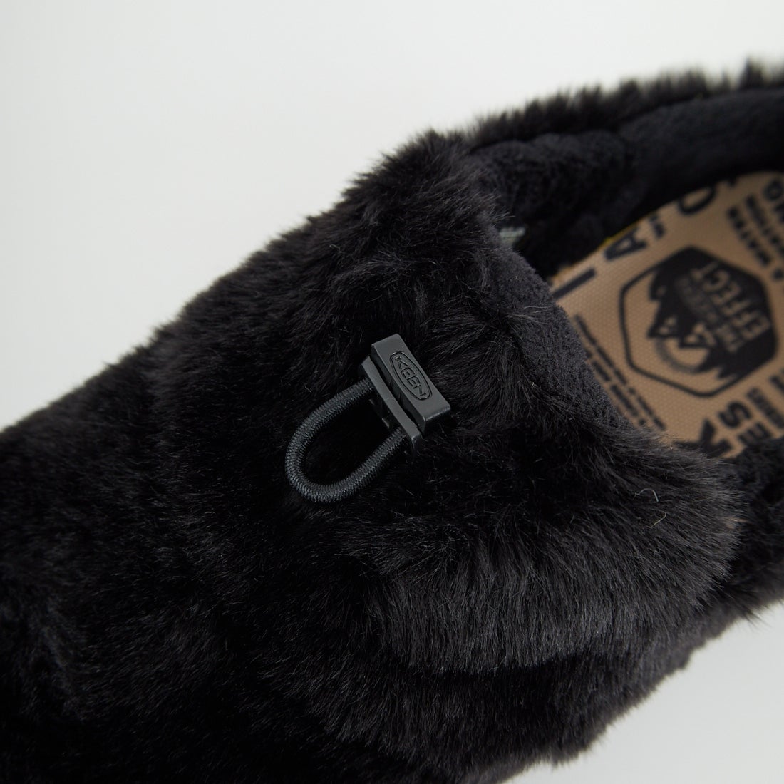 KEEN [キーン] ハウザー スリー スライド [HOWSER-3-SLIDE] 1029436