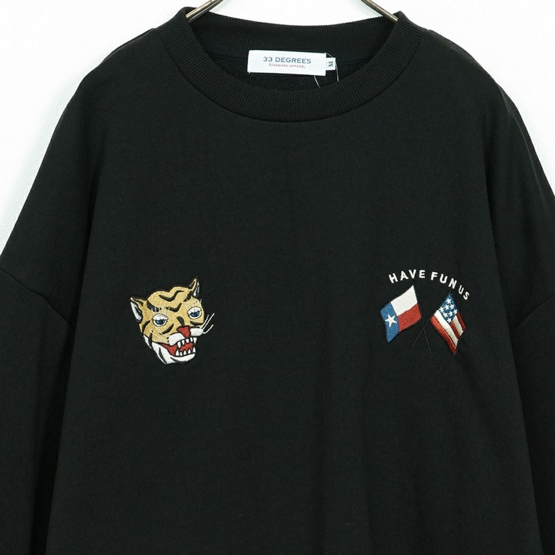33Degrees [サーティスリーディグリーズ] 刺繍クルーネックスウェット [TDR-254-062] ﾄﾗ 01 BLK