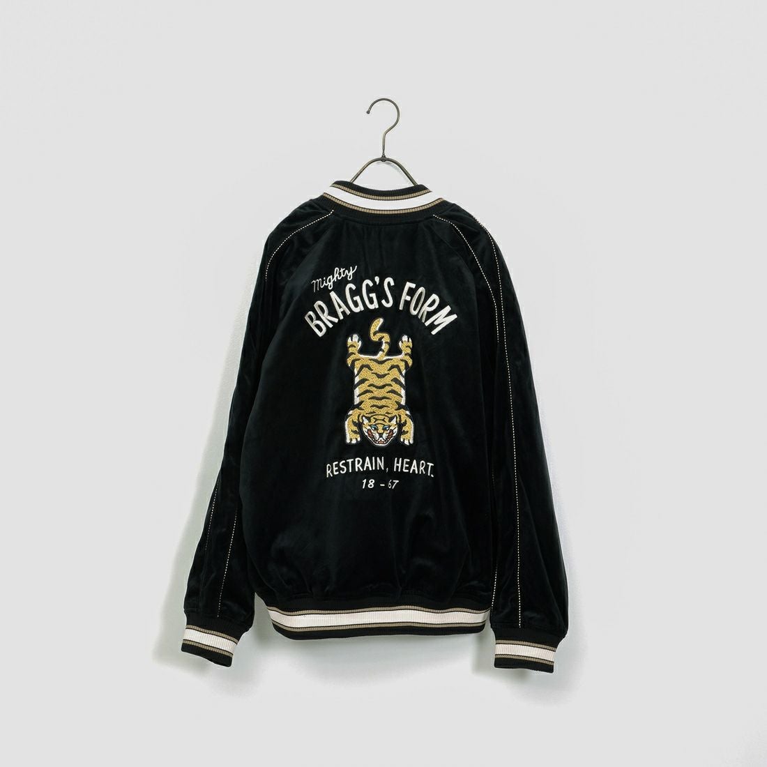 33Degrees [サーティスリーディグリーズ] ベロアスカジャン [TDR-254