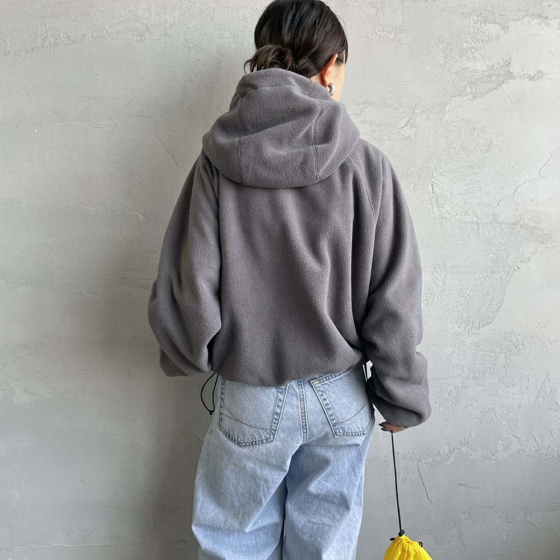 frostline [フロストライン] 別注 リバーシブルフードブルゾン [FL15-JK-IN5-JF] BLACK &&モデル身長：150cm 着用サイズ：S&&