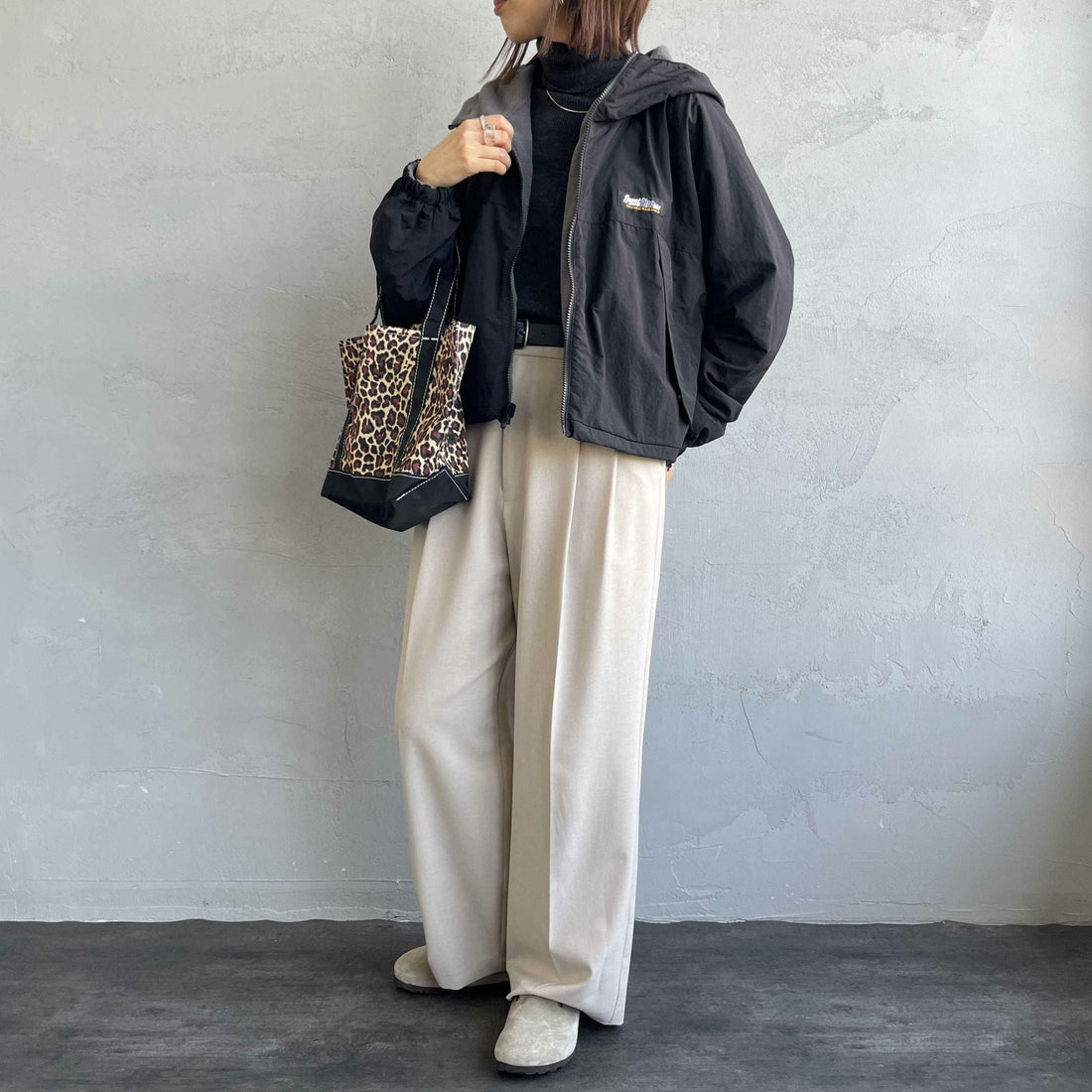 frostline [フロストライン] 別注 リバーシブルフードブルゾン [FL15-JK-IN5-JF] BLACK &&モデル身長：160cm 着用サイズ：S&&