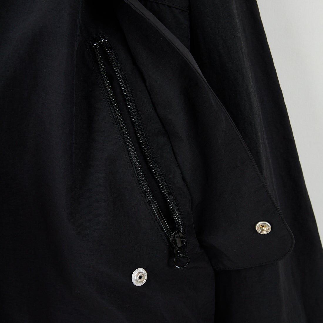 frostline [フロストライン] 別注 リバーシブルフードブルゾン [FL15-JK-IN5-JF] BLACK