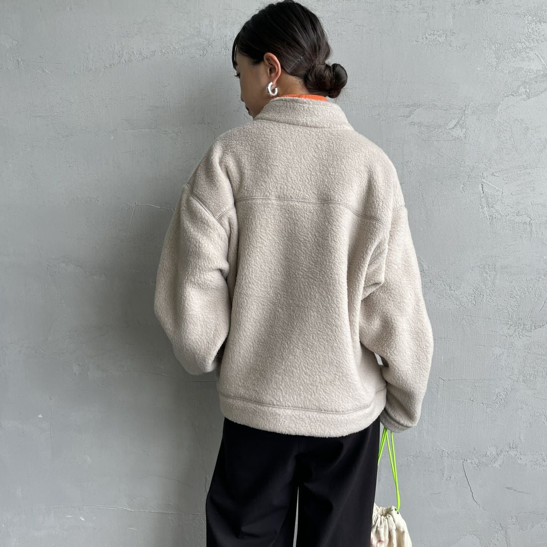 DANTON [ダントン] ダブルフェイスボア スタンドカラージャケット [DT-A0699WNN] BEIGE &&モデル身長：150cm 着用サイズ：M&&