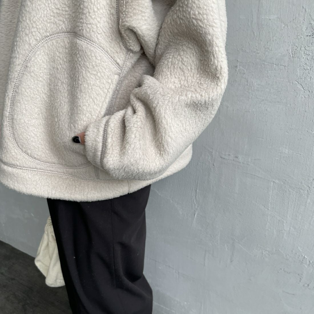 DANTON [ダントン] ダブルフェイスボア スタンドカラージャケット [DT-A0699WNN] BEIGE &&モデル身長：150cm 着用サイズ：M&&