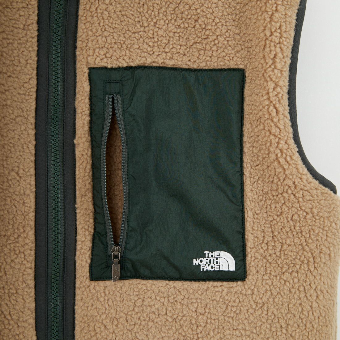 THE NORTH FACE [ザ ノースフェイス] リバーシブル エクストリームパイルフリースベスト [NP72537] CA