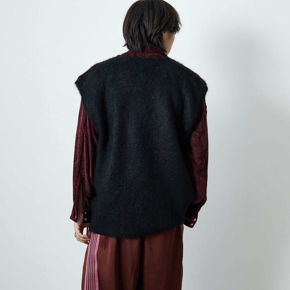 Needles [ニードルズ] モヘアニットベスト SOLID [RW359] C BLACK &&モデル身長：179cm 着用サイズ：M&&