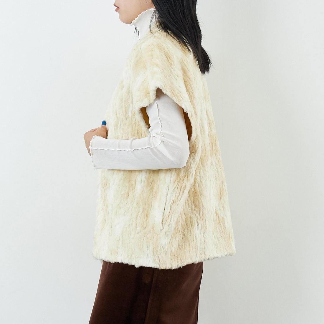 RhodolirioN [ロドリリオン] エコファー ボレロ [RV1033] NATURAL &&モデル身長：167cm 着用サイズ：ONE SIZE&&