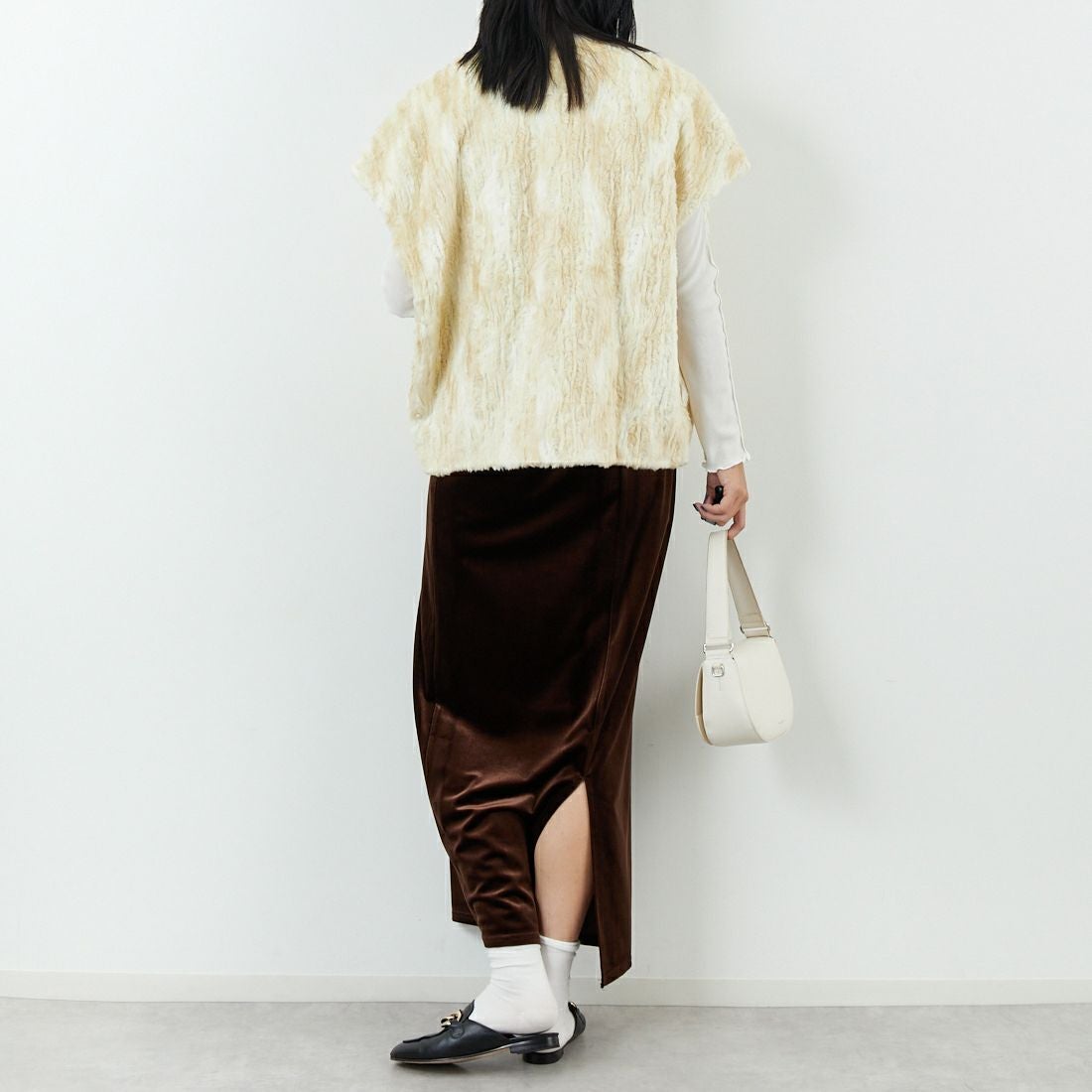 RhodolirioN [ロドリリオン] エコファー ボレロ [RV1033] NATURAL &&モデル身長：167cm 着用サイズ：ONE SIZE&&