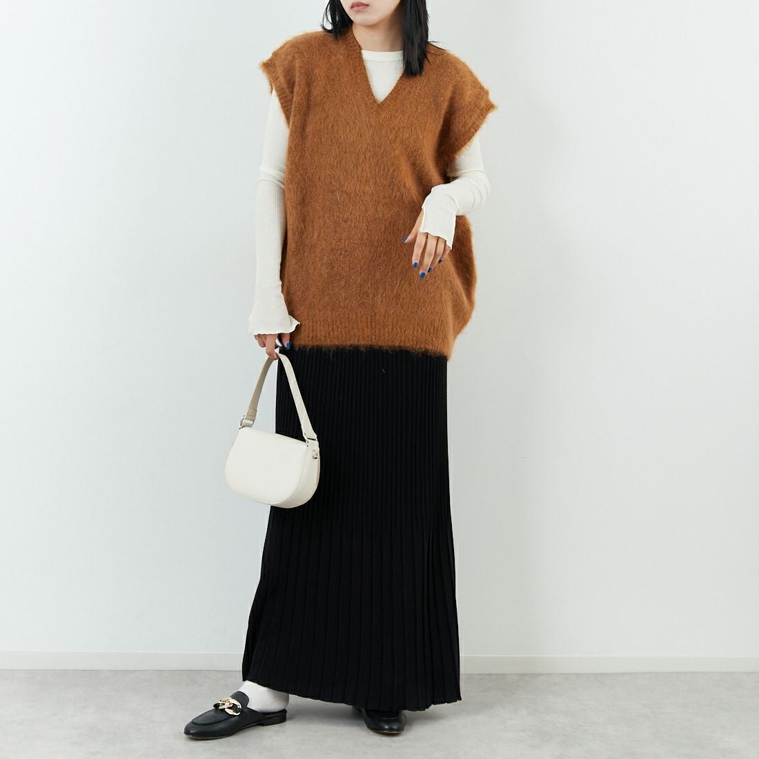 Needles [ニードルズ] モヘアニットベスト SOLID [RW359] A ORANGE &&モデル身長：167cm 着用サイズ：XS&&