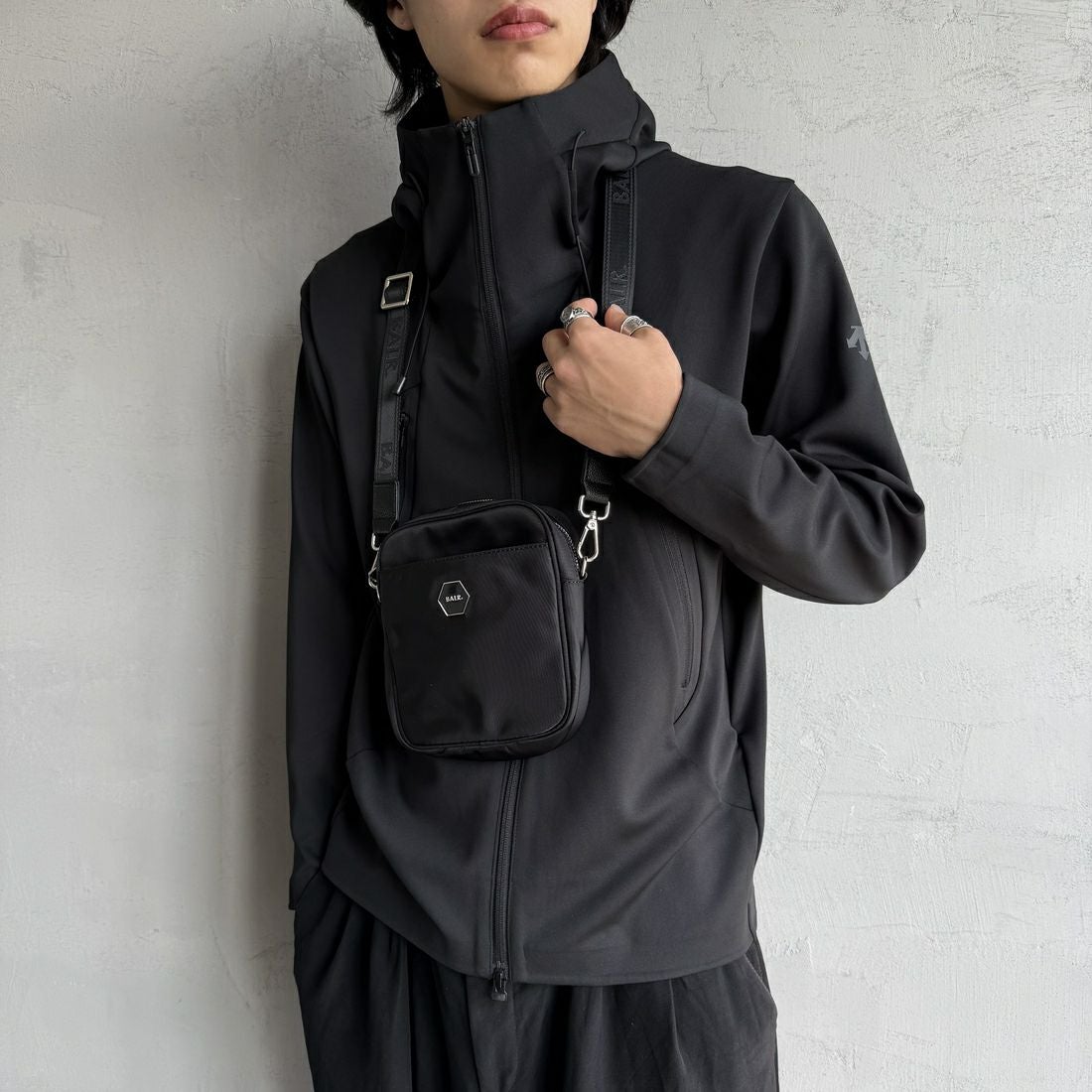BALR. [ボーラー] クラシックメッセンジャーバッグ [B62341023] JET BLACK